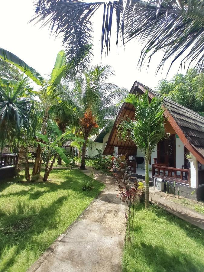 Follow The Rabbit Bungalow Gili Air Exterior foto